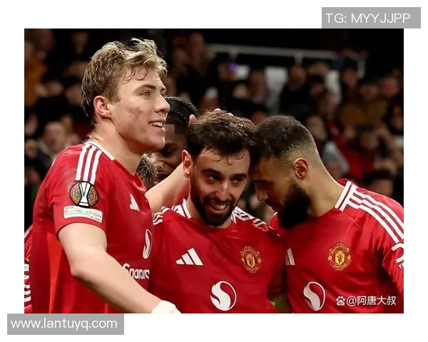 顶流足球巨星荣耀与隐忧全面解读球场内外的风云变幻